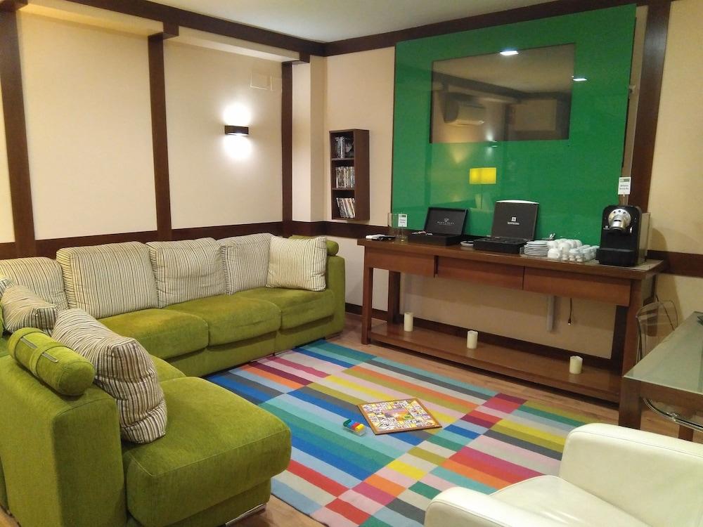 Suites Gran Via 44 Granada Eksteriør bilde