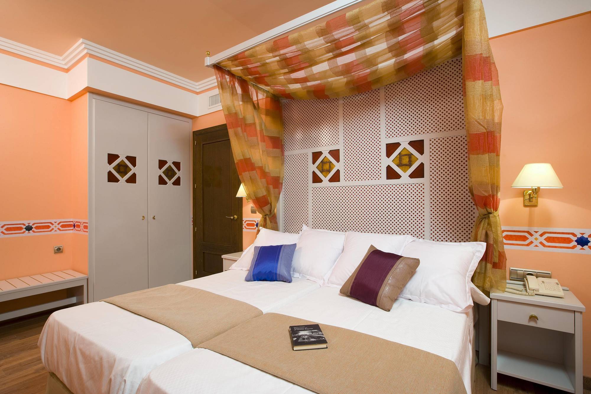 Suites Gran Via 44 Granada Rom bilde