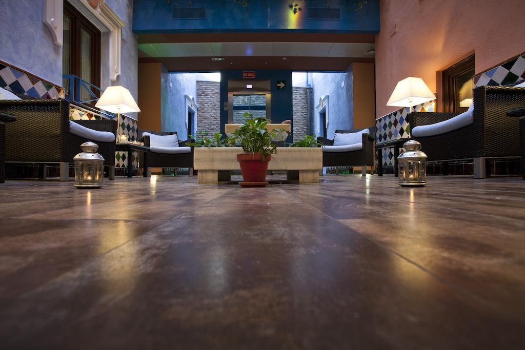 Suites Gran Via 44 Granada Eksteriør bilde